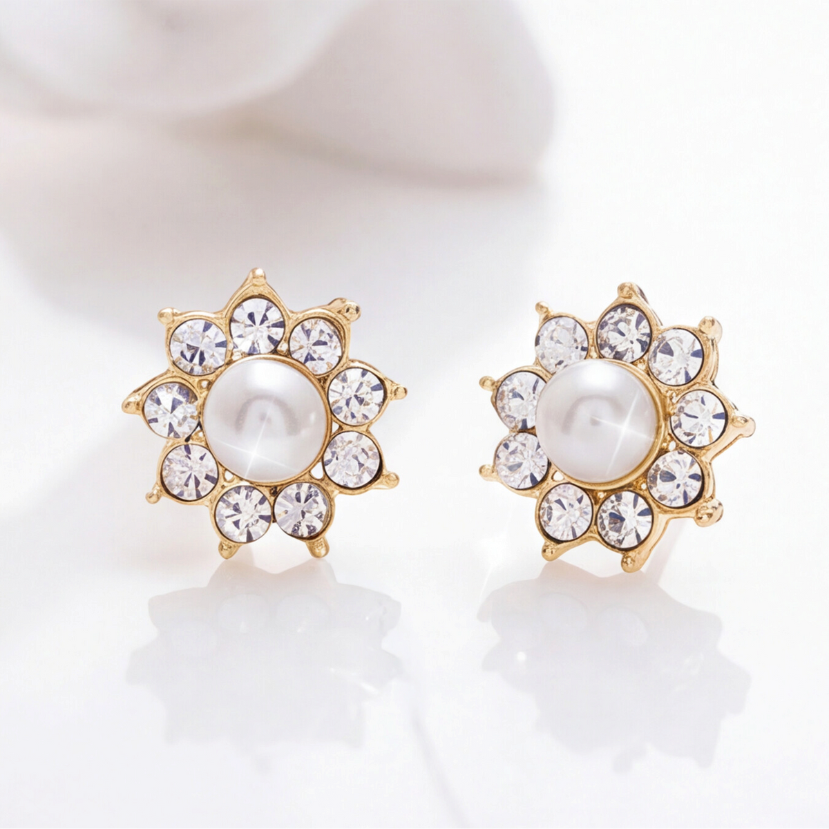 18K Gold Plated Pearl Earring 102