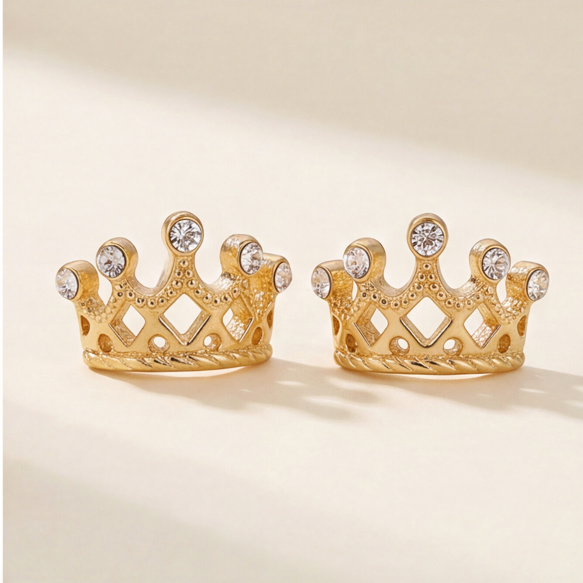 18K Gold Plated Crown Earring 112