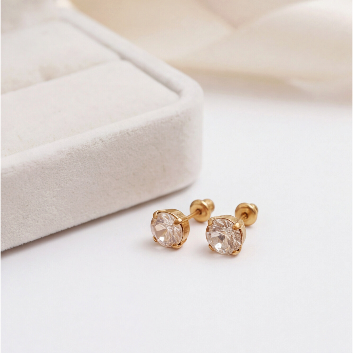 18K Gold Plated Diamond Ring Earring 117