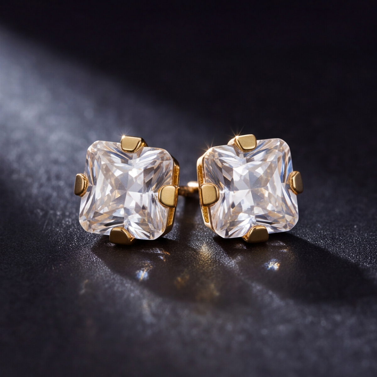 18K Gold Plated Square Diamond Earring 139