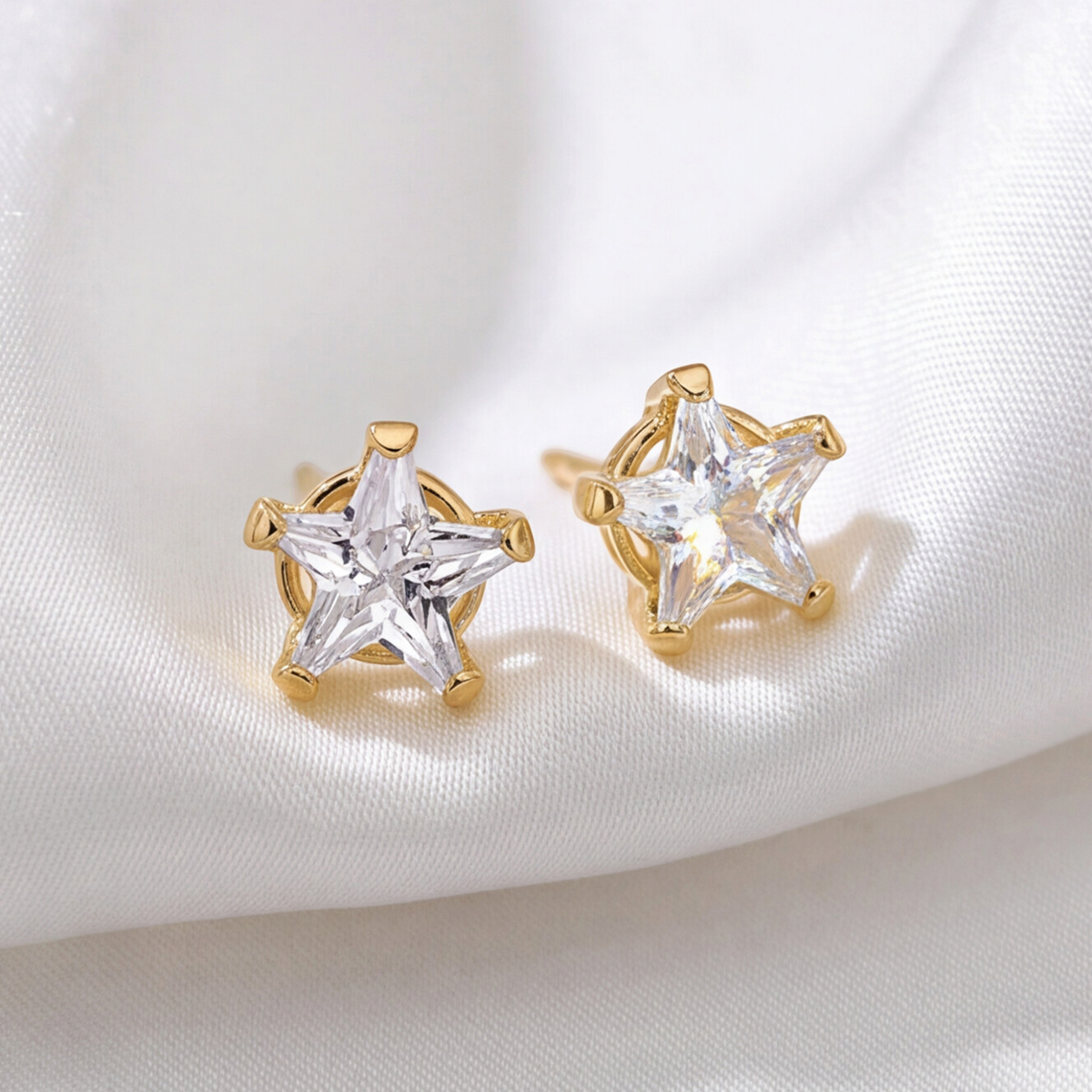 18K Gold Plated Diamond Star Earring 150
