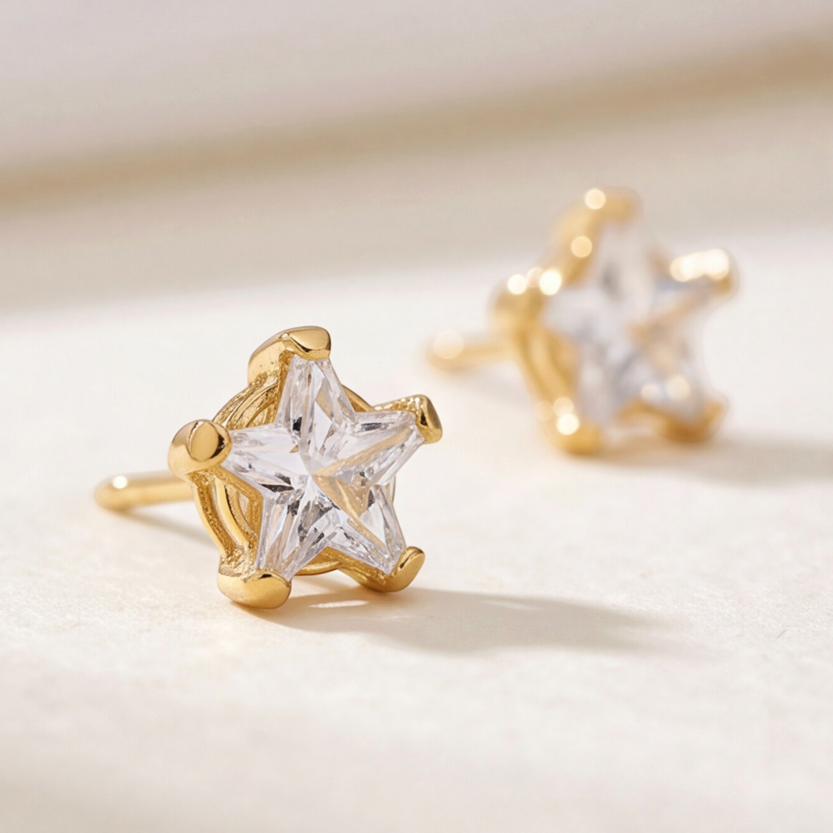 18K Gold Plated Diamond Star Earring 150