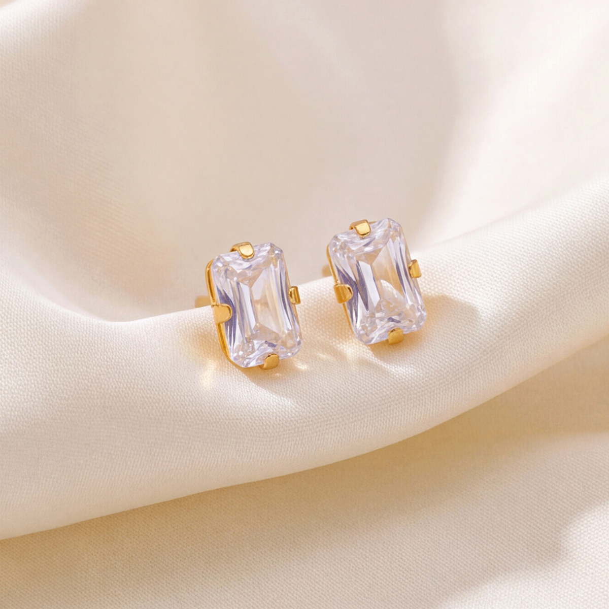 18K Gold Plated Diamond Earring 153