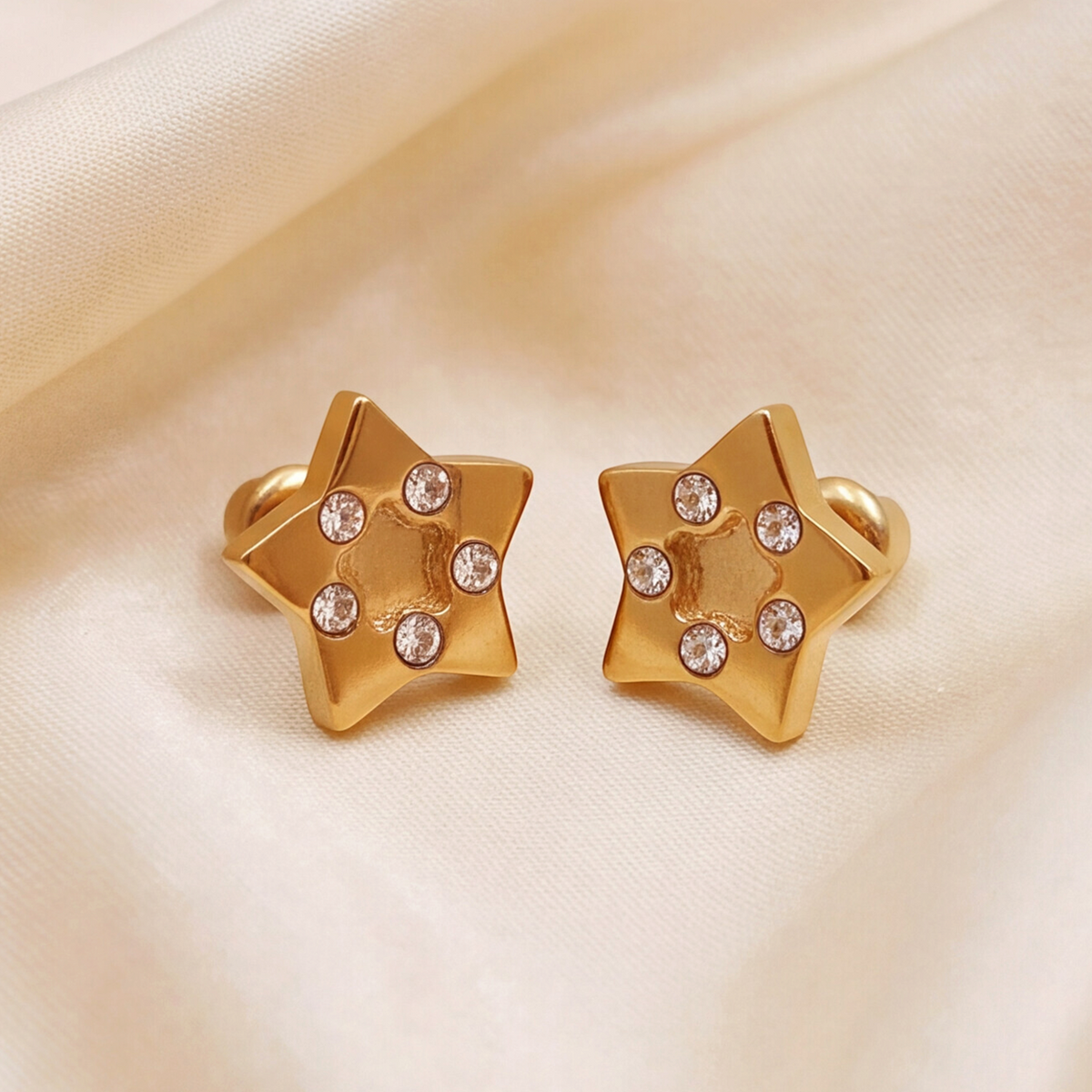 18K Gold Plated Star Earring 164