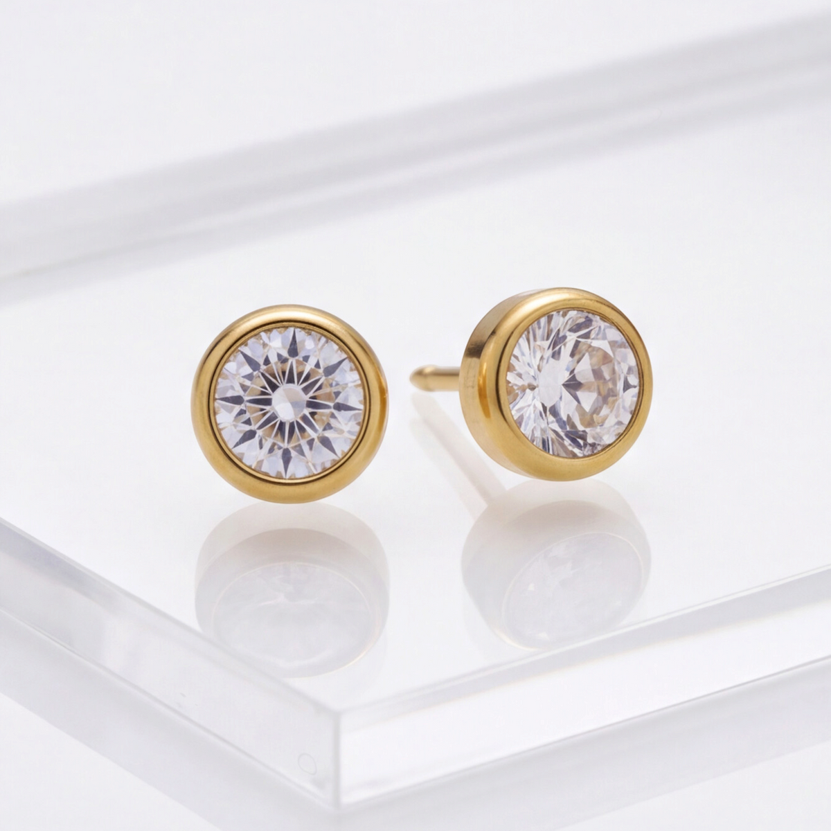 18K Gold Plated Small Diamond Earring 167