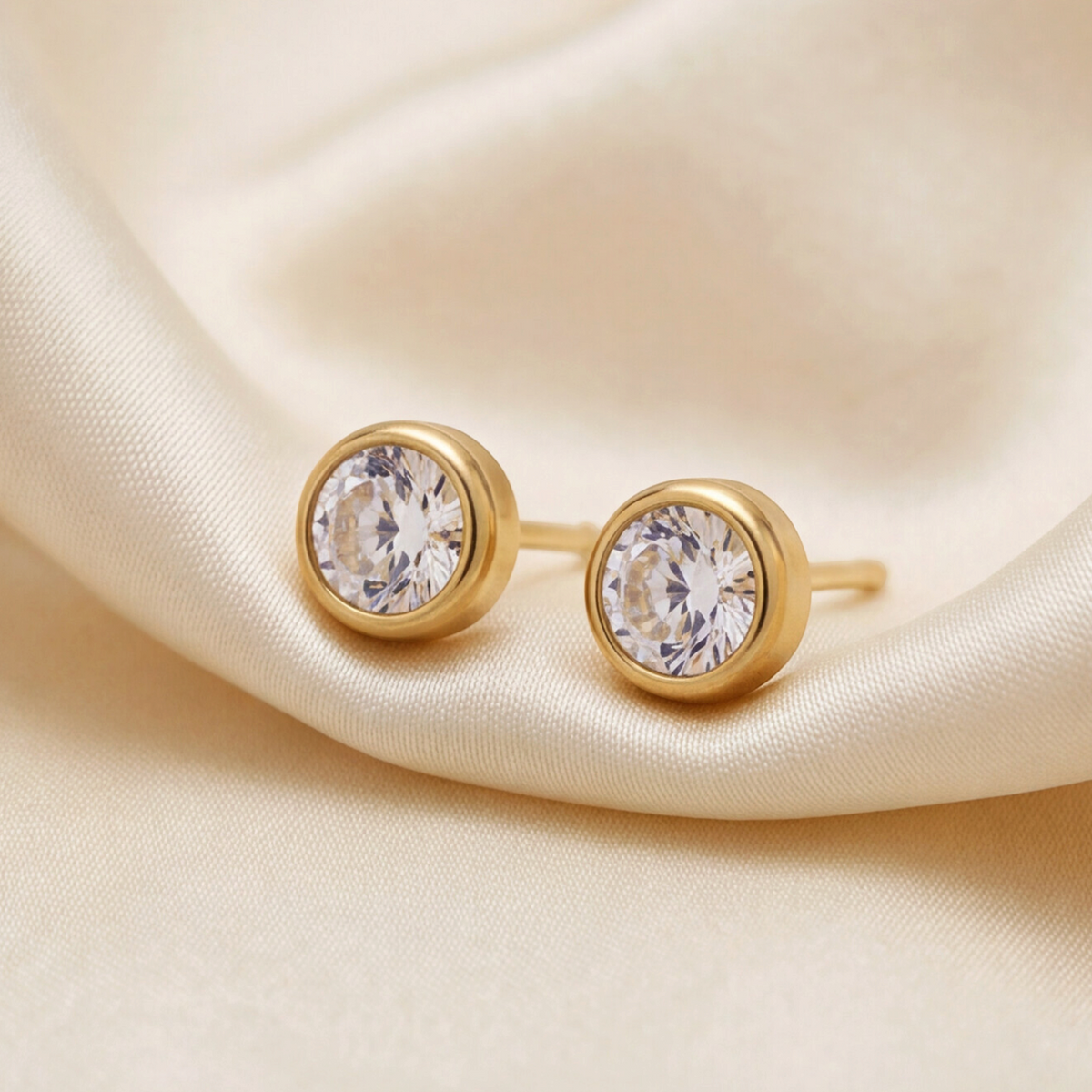 18K Gold Plated Small Diamond Earring 167