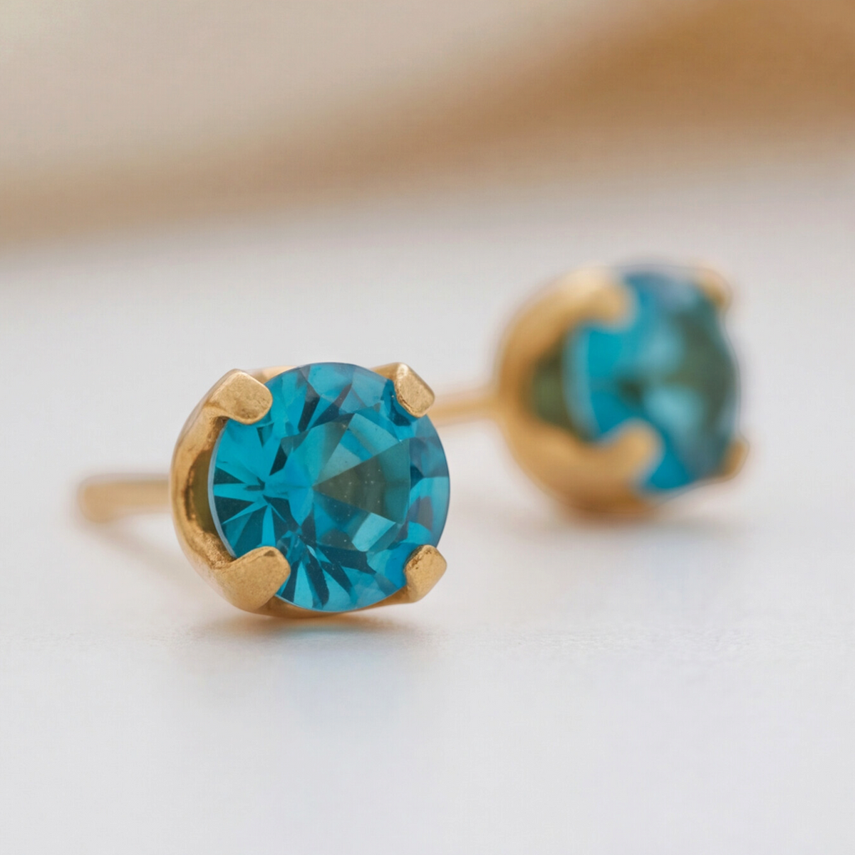 18K Gold Plated Small Diamond Earring 176