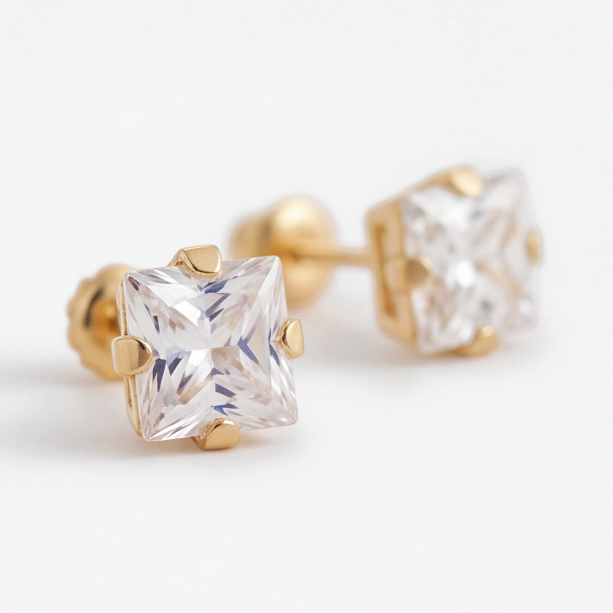 18K Gold Plated Small Diamond Earring 178