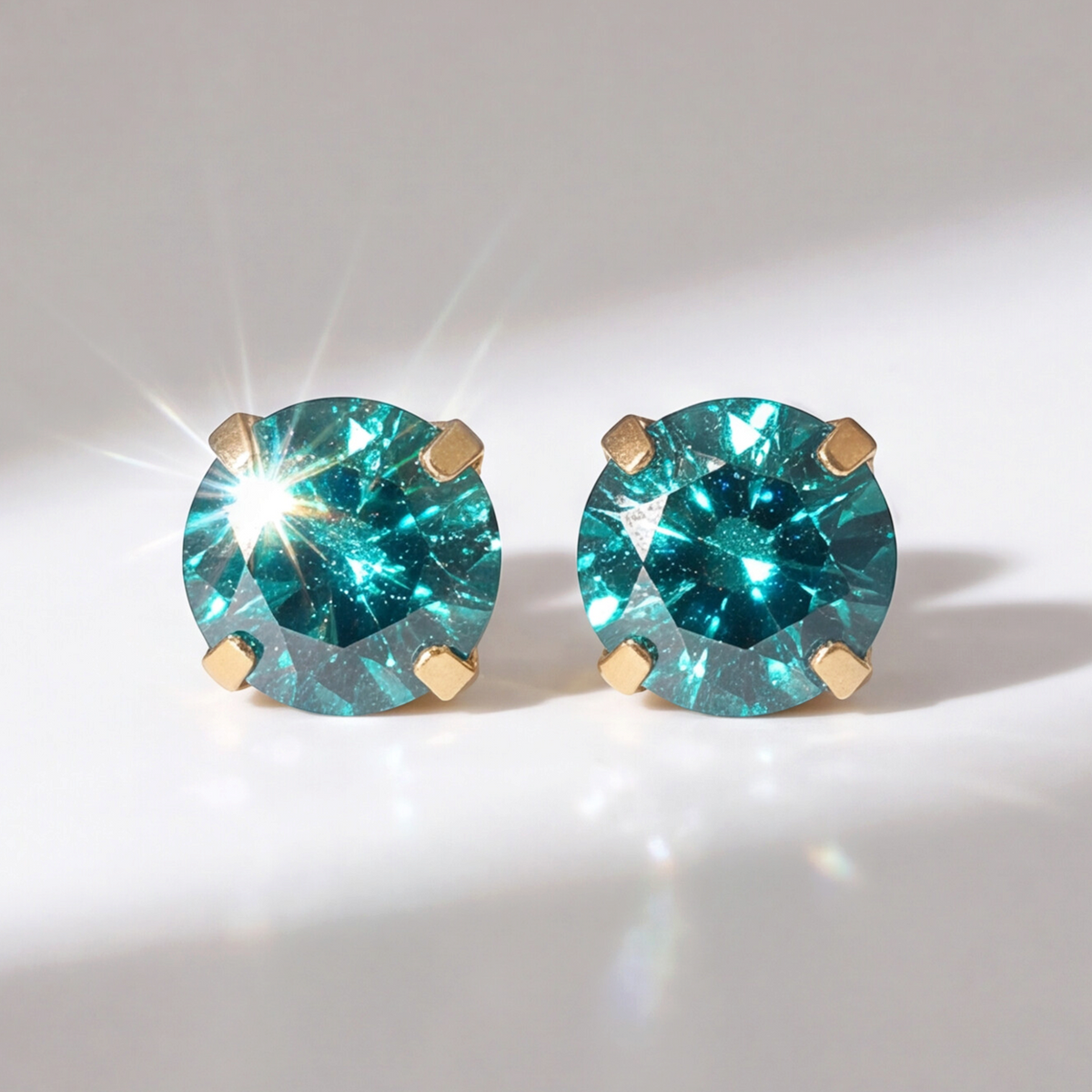 Gold Plated 4mm Crystal December Blue Zircon Earring 186