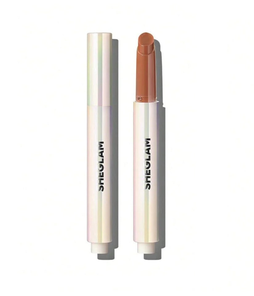 Pout-Perfect Shine Lip Plumper