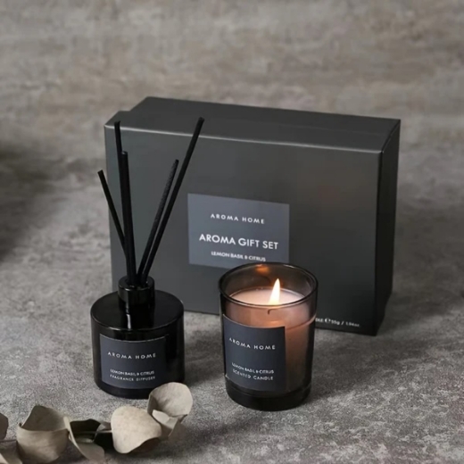 صورة اروما شمعه و معطر للجو طقم